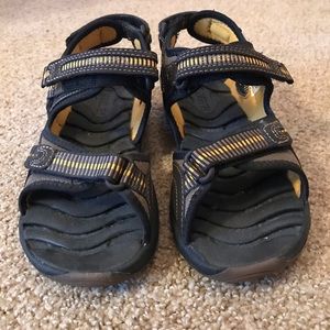 Boys/Kids Sandals Sperry Wave Crusher Size 1